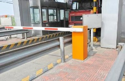 济南收费站挡车杆 交通设施中的重要一环